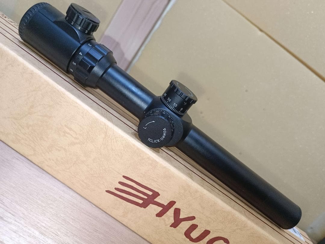 【水平器内蔵スコープ】HYUGA (ヒューガ) SFB2-8x30EL