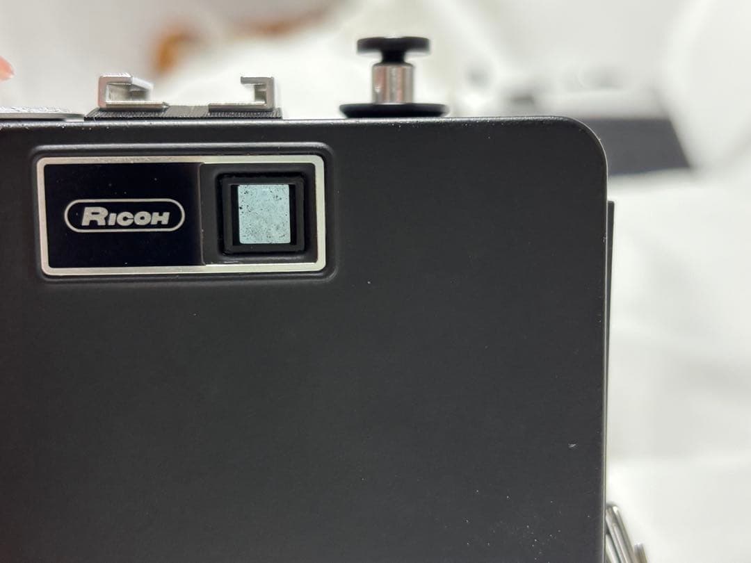 RICOH AUTO HALF SE ブラック　完動品　1/31まで