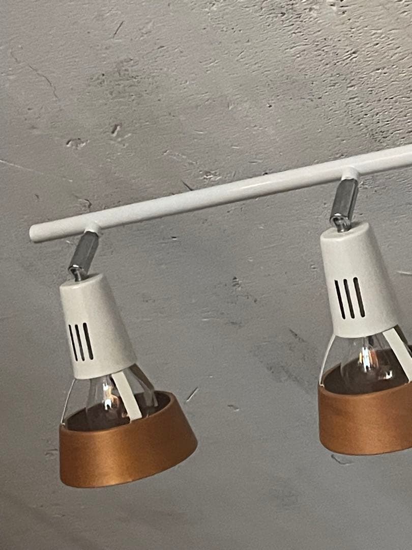 アートワークスタジオ0321 5連　照明　スポットライト　ホワイト＋木製カバー