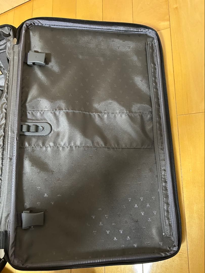 TUMIトゥミ キャリーケース ブラック 二輪キャスター 22020D4 出張