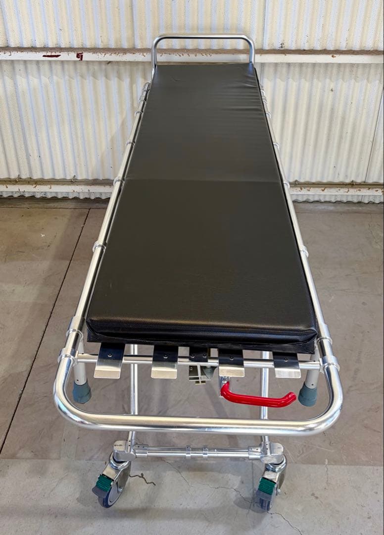 ① 【送料込み】搬送用 ストレッチャー アルミフレーム キャスター付き　美品