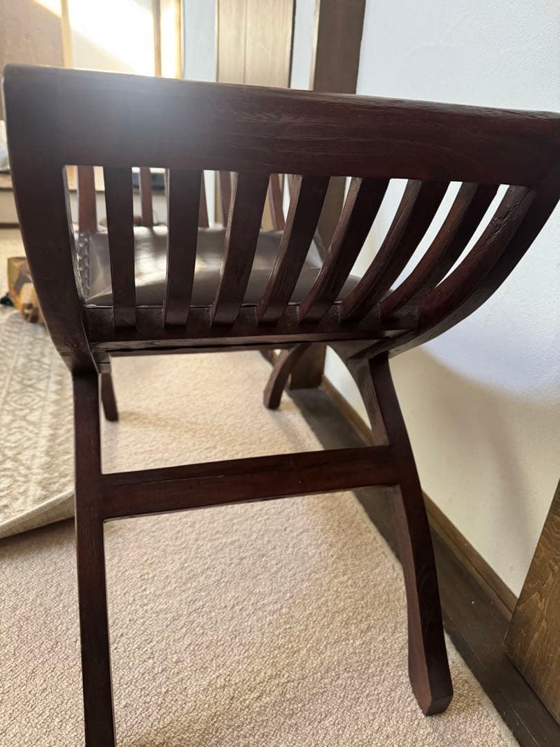 バリ　カルティニチェア　座面に傷あり