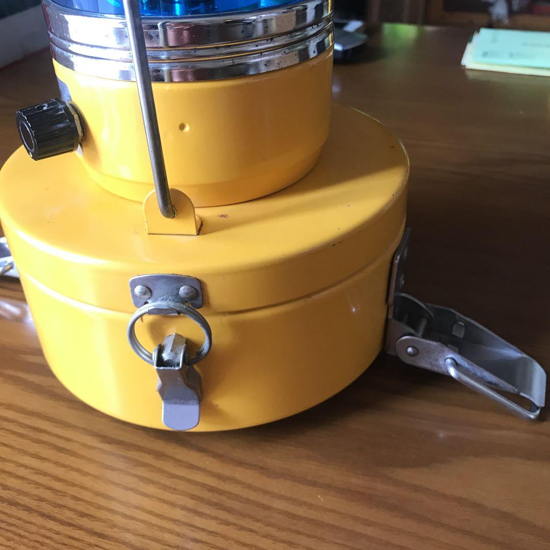 佐々木電機製作所　現PATLITEの電池式　ブザー付き回転灯です。