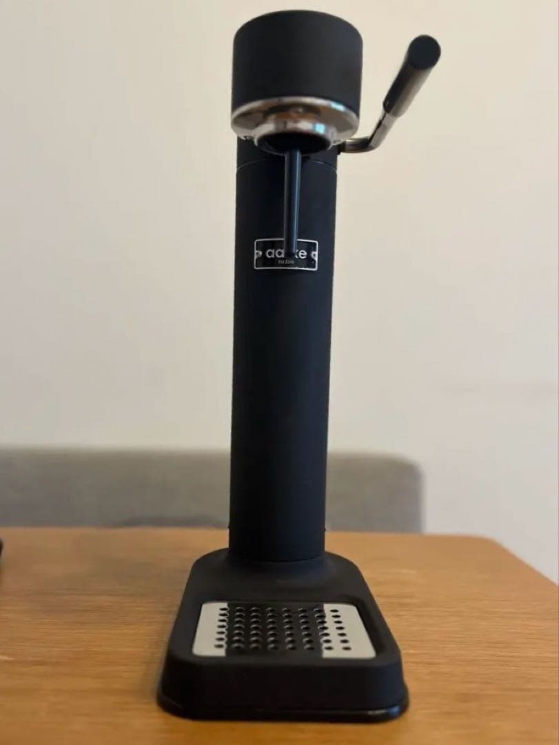 【超美品】aarke 炭酸水メーカー　マットブラック