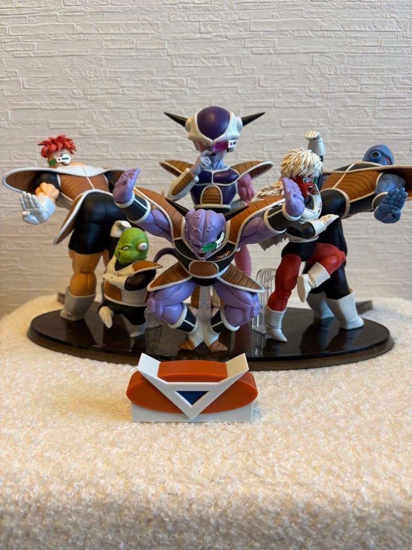 ドラゴンボール・フリーザ&ギニュー特戦隊フィギュアセット