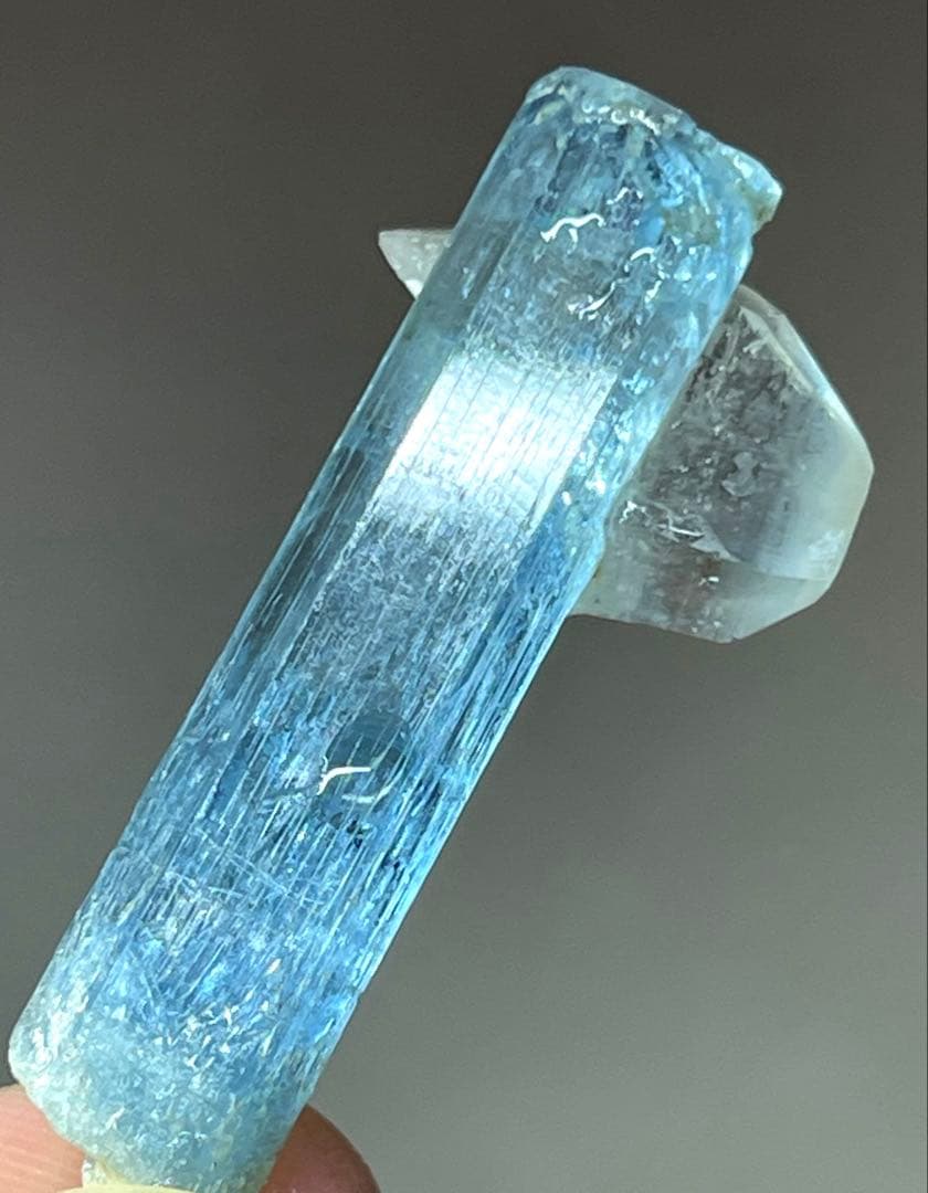 【希少・大結晶】アクアマリン 共生 スモーキークォーツ 原石 15.45ct