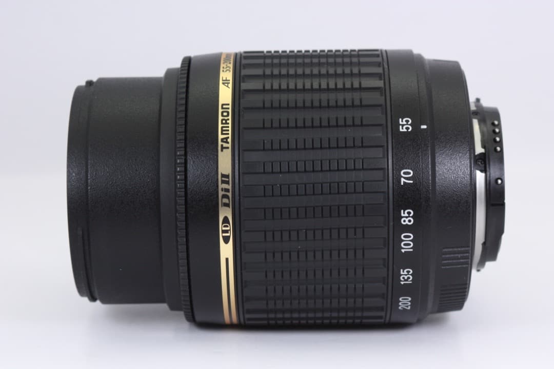 レンズ(ズーム) TAMRON AF 55-200mm F4-5.6 MACRO NIKON411