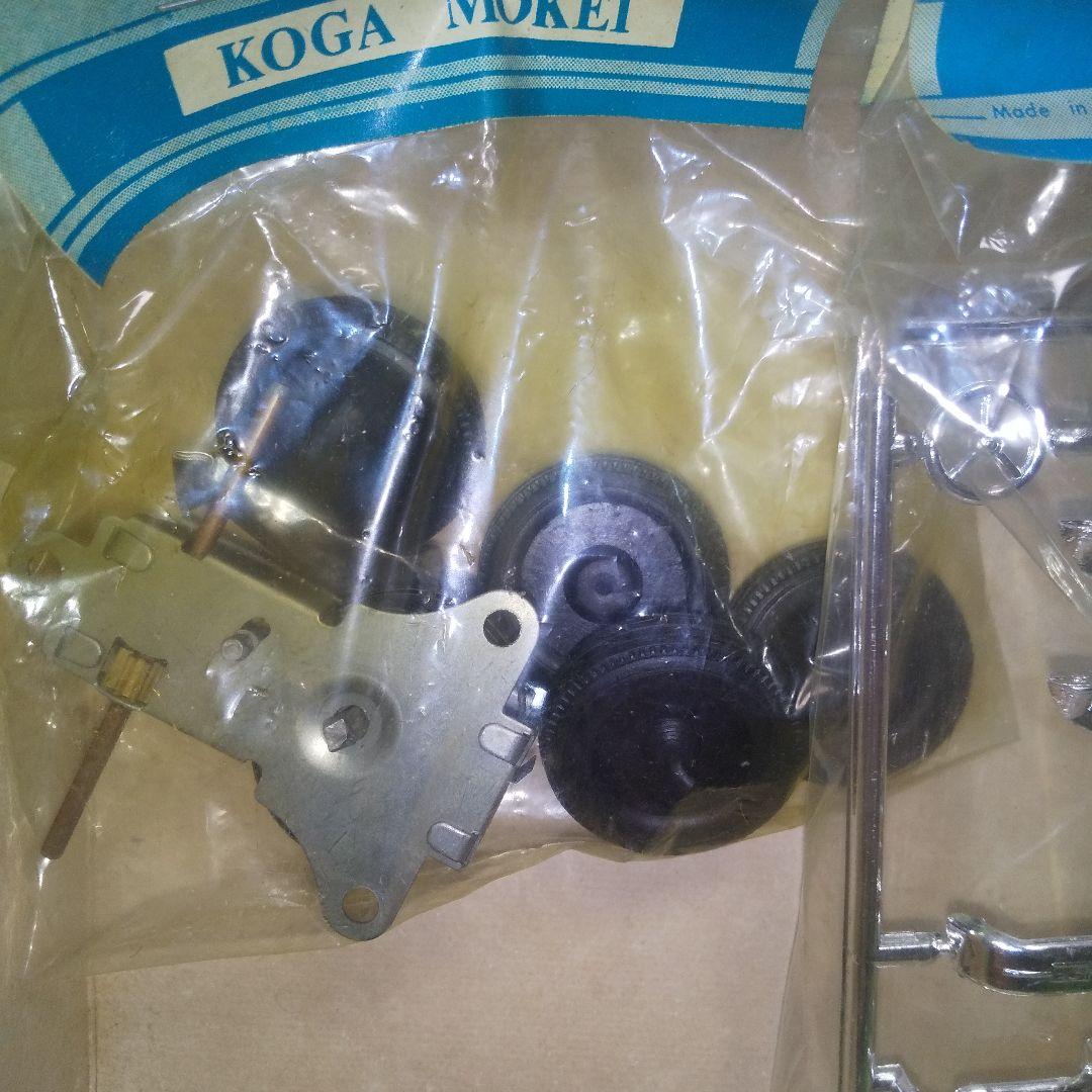 古河模型　トヨタ　カローラ　クーペＳＬ　１／２４