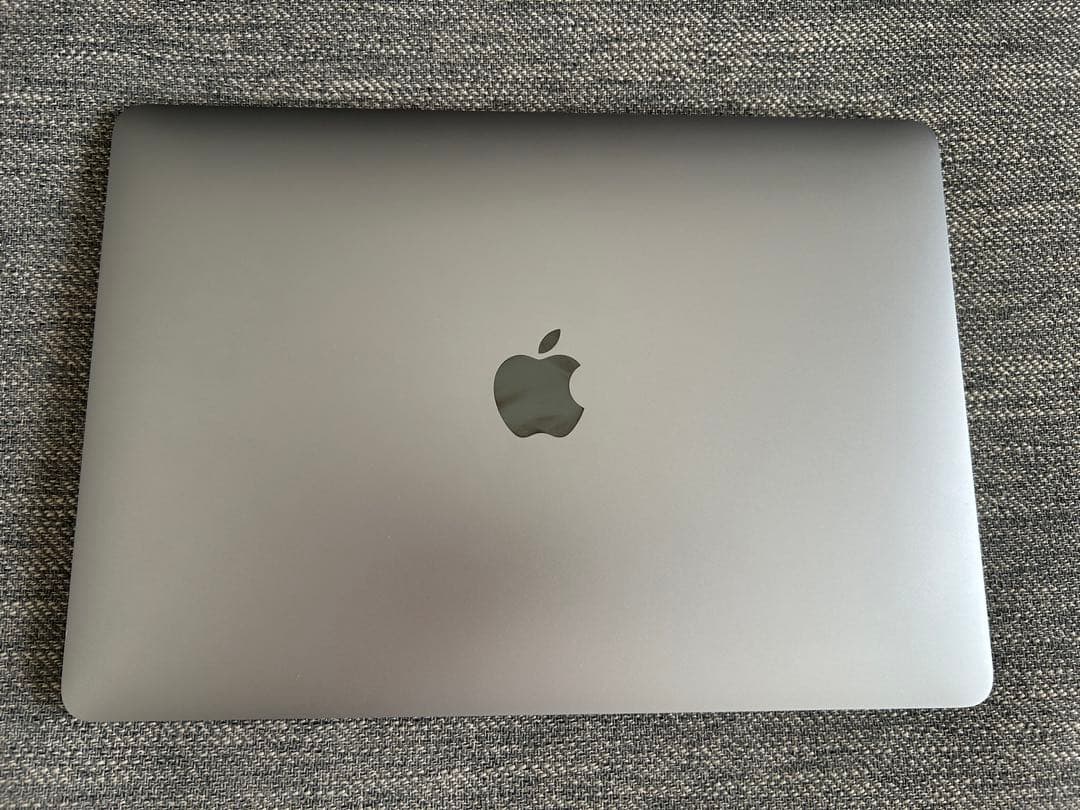 Apple MacBookAir 13インチ MGN93J/A M1