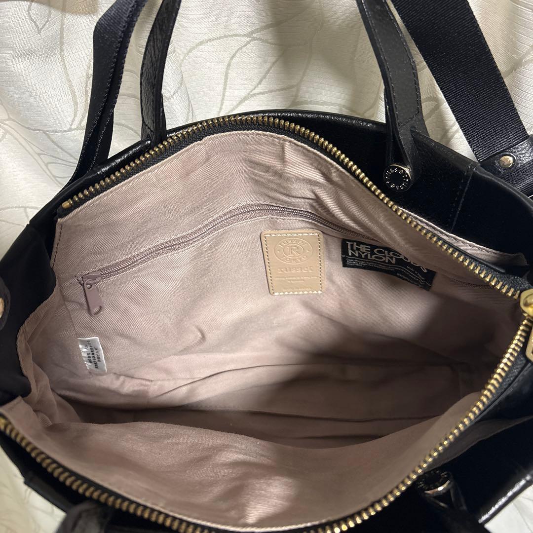 ほぼ未使用ラシット三層構造整理整頓メタルロゴ2way