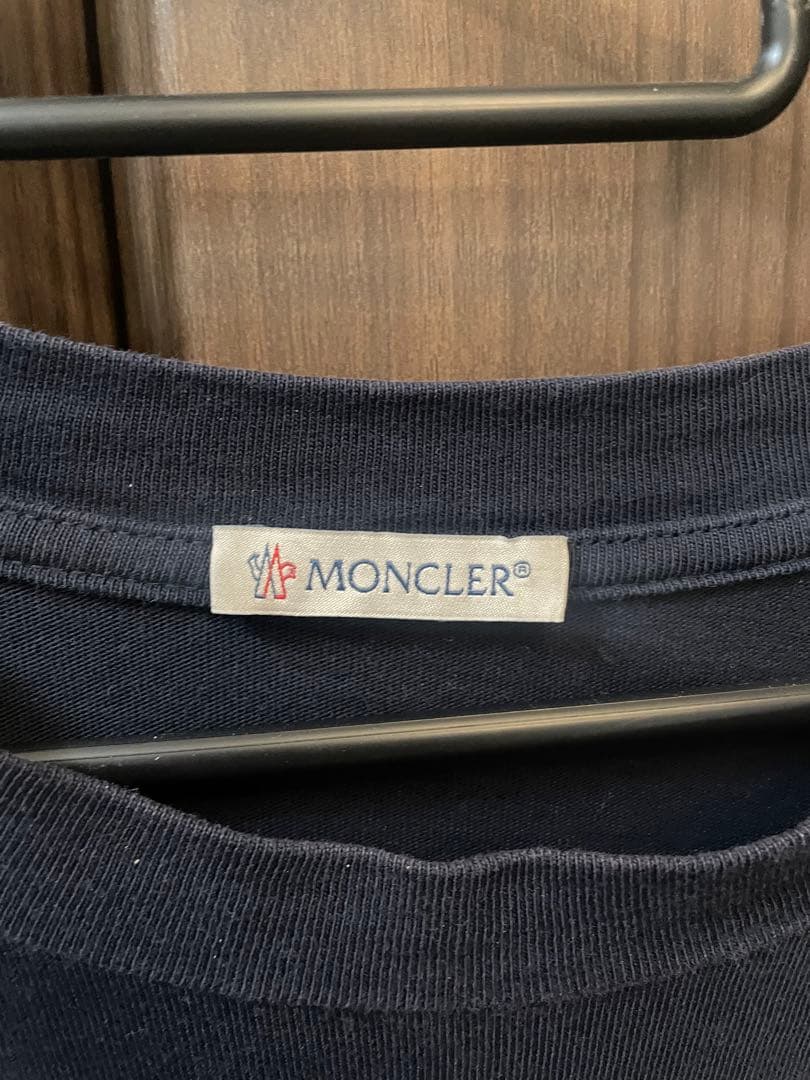 モンクレール　Tシャツ
