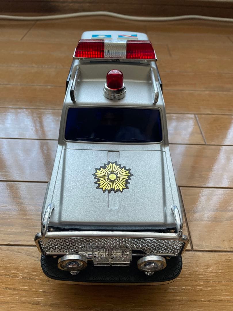 昭和レトロ 警視庁機動隊4WD