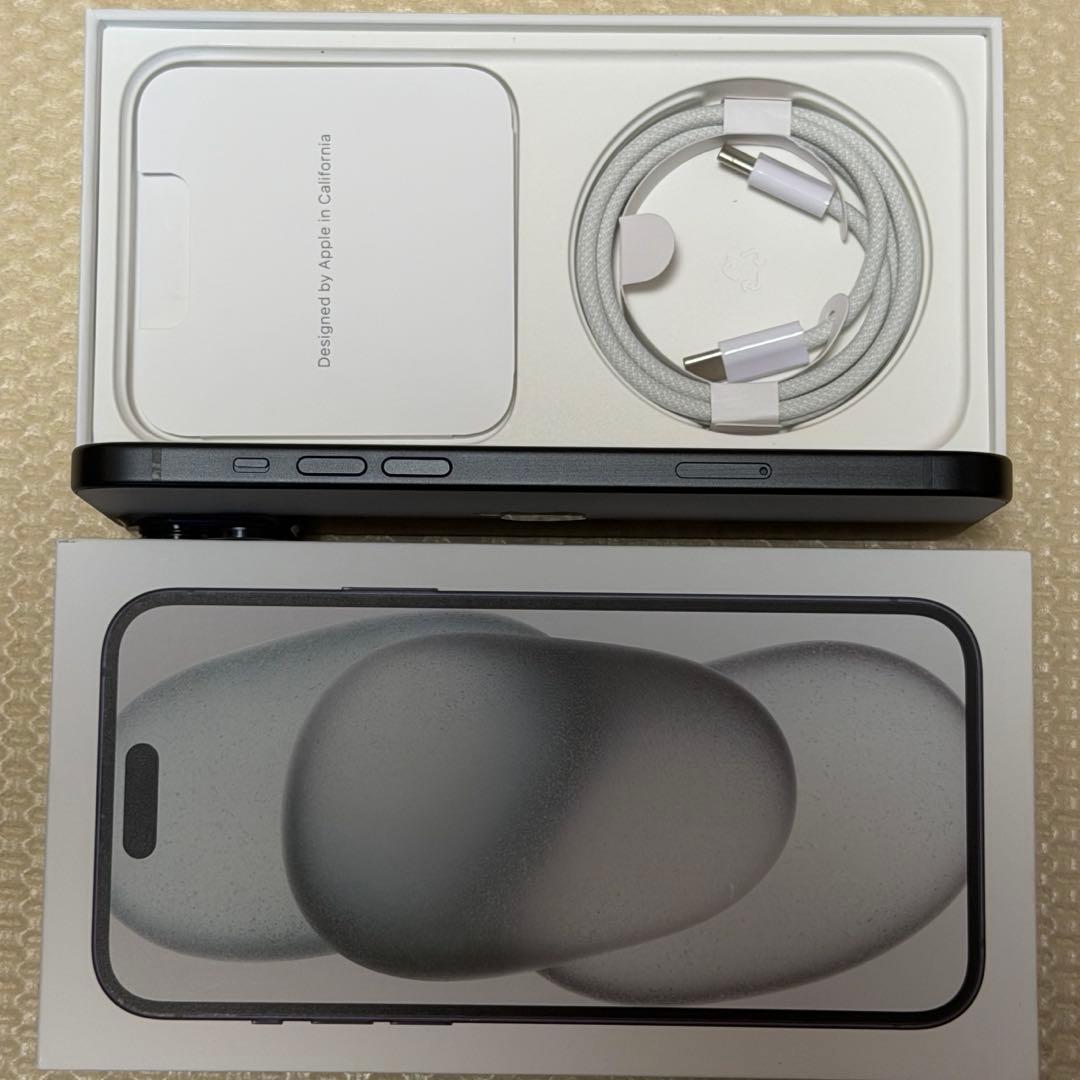 バッテリー100% iPhone15Plus 128GB SIMフリー 本体