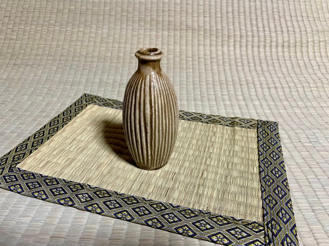 作家不明　しのぎ一輪挿し