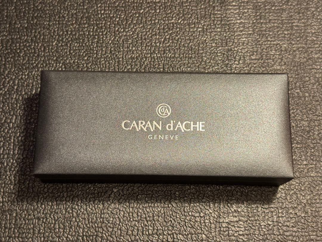 カランダッシュ アンモナイト XS ボールペン ルビー 旧ロゴ