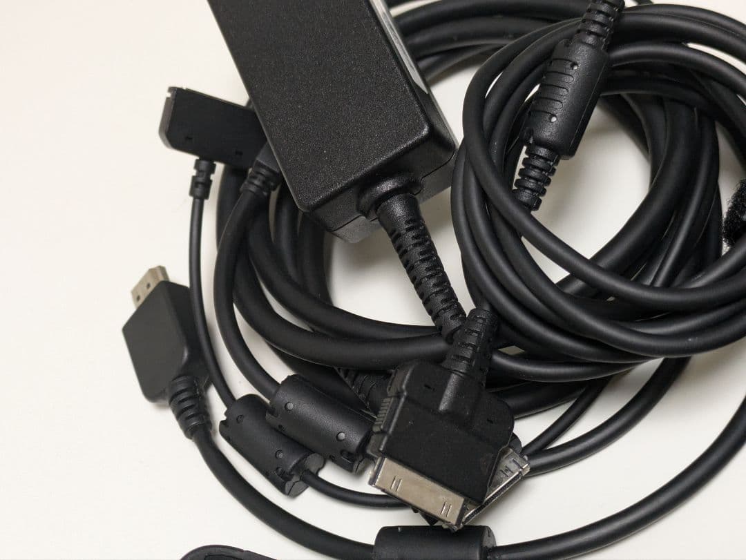 Wacom Cintiq 13HD 液晶ペンタブレット　キャリーケース