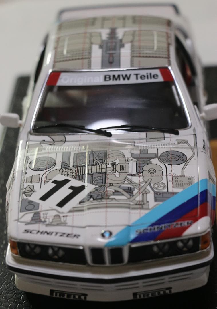 ANSONスケールモデル製　ＢＭＷ６３５CSI 　ＤTI仕様　1/18 中古品