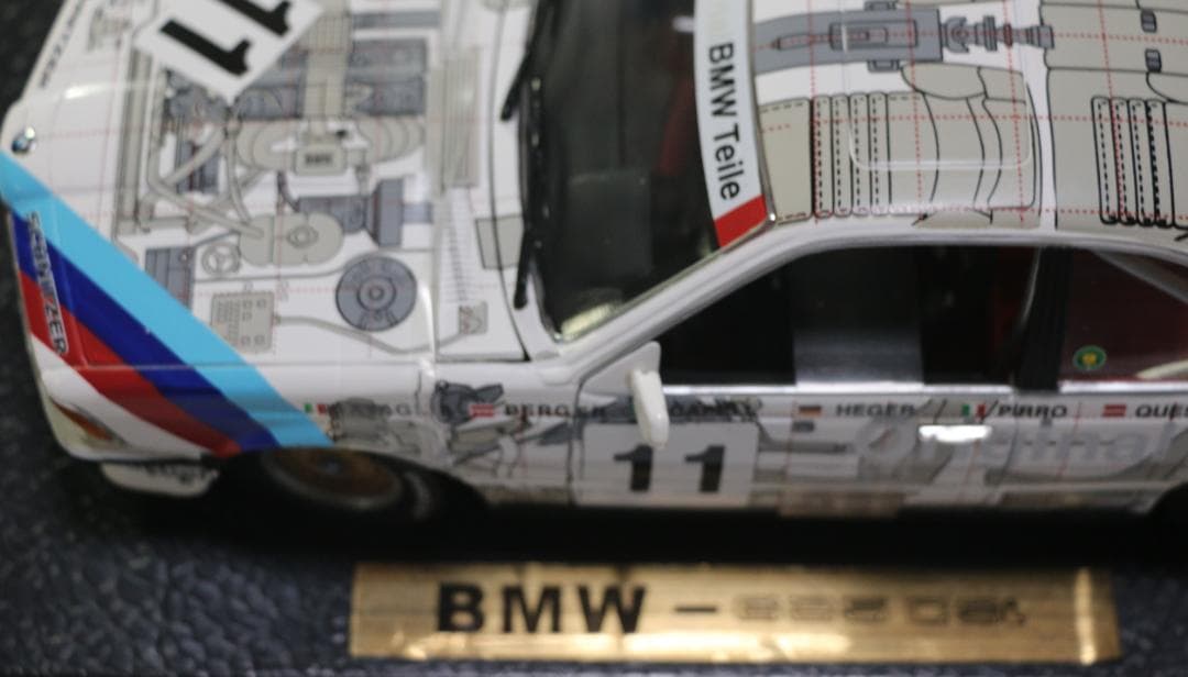 ANSONスケールモデル製　ＢＭＷ６３５CSI 　ＤTI仕様　1/18 中古品