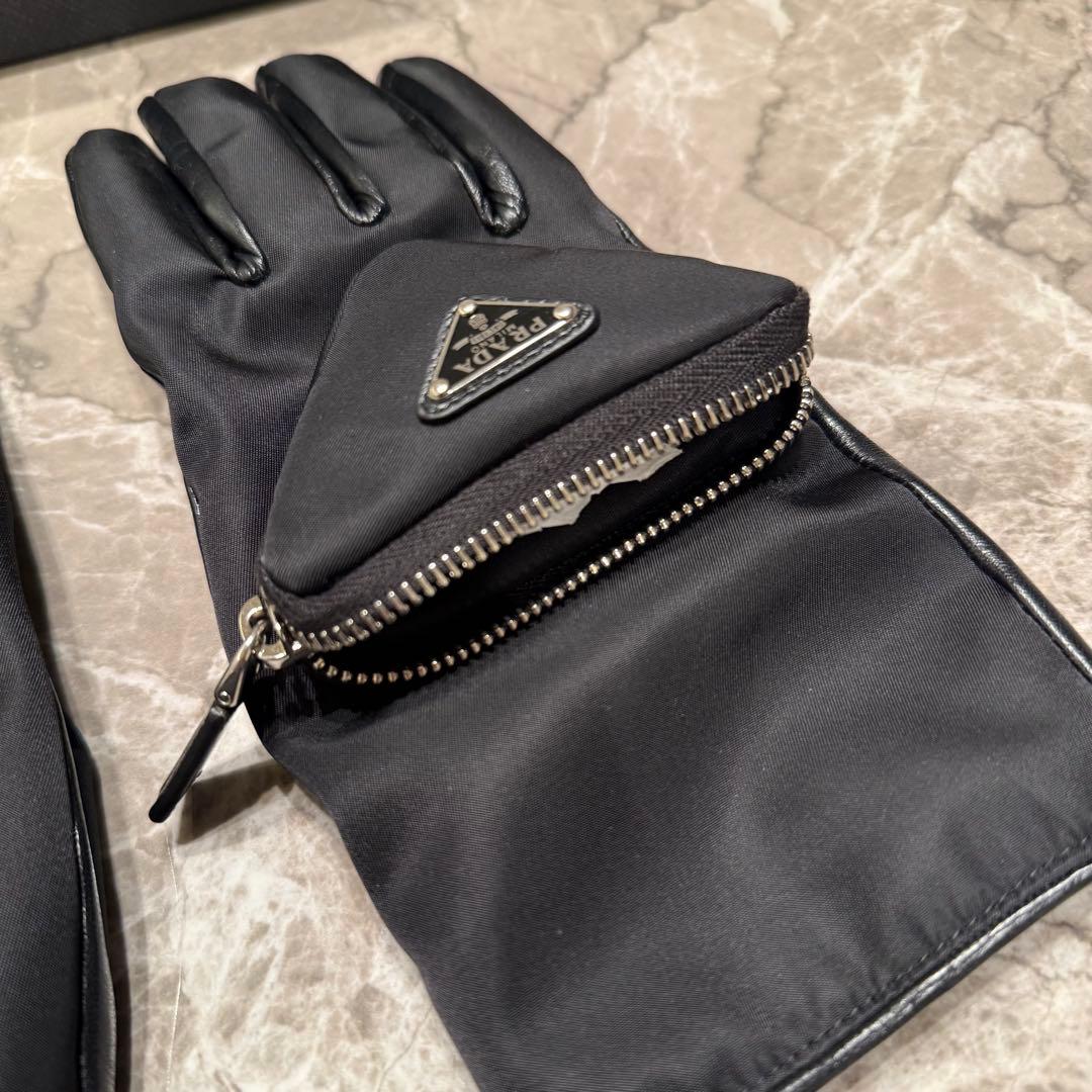 【新品・未使用】PRADA プラダ リナイロン×レザー 手袋 グローブ 8.5
