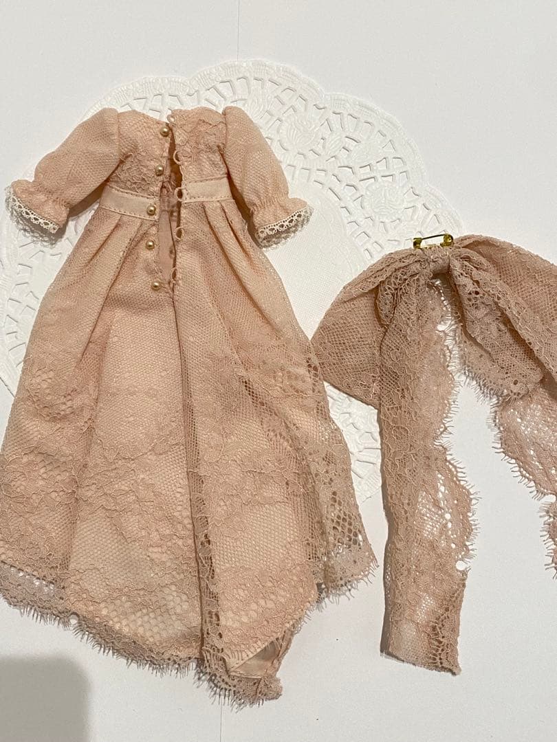 有名作家MOMO CATさんのドレス　ブライス　アウトフィット