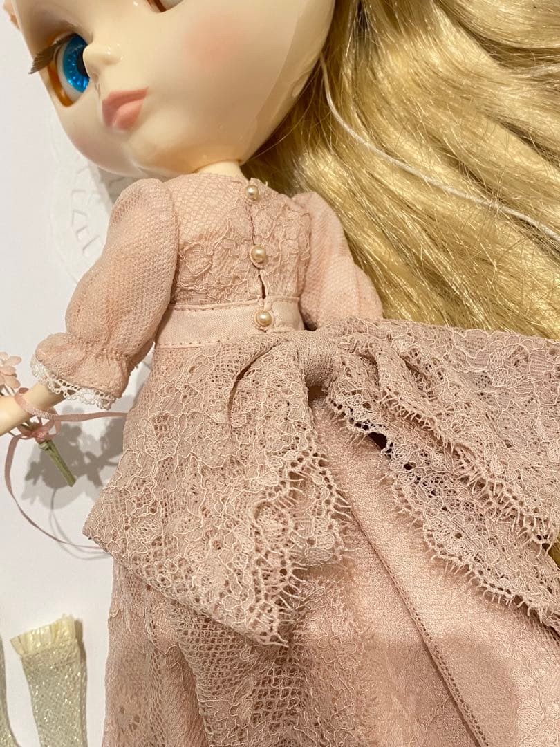 有名作家MOMO CATさんのドレス　ブライス　アウトフィット