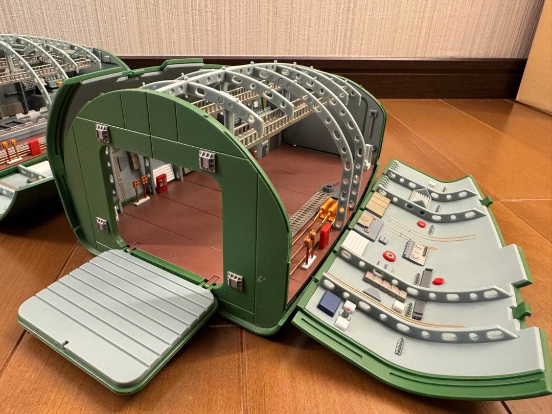 サンダーバード2号