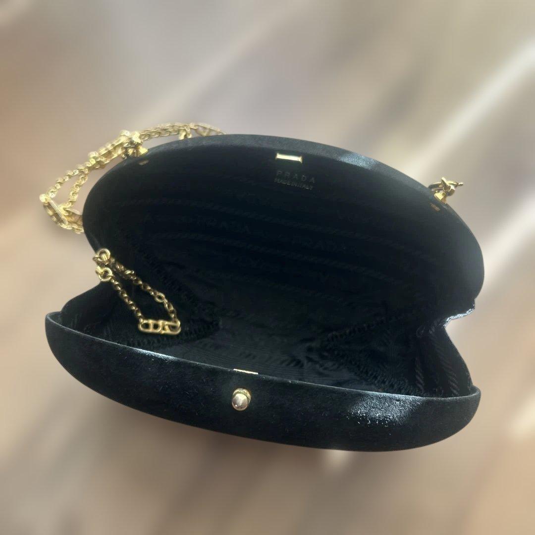 PRADA ブラック クラッチバッグ