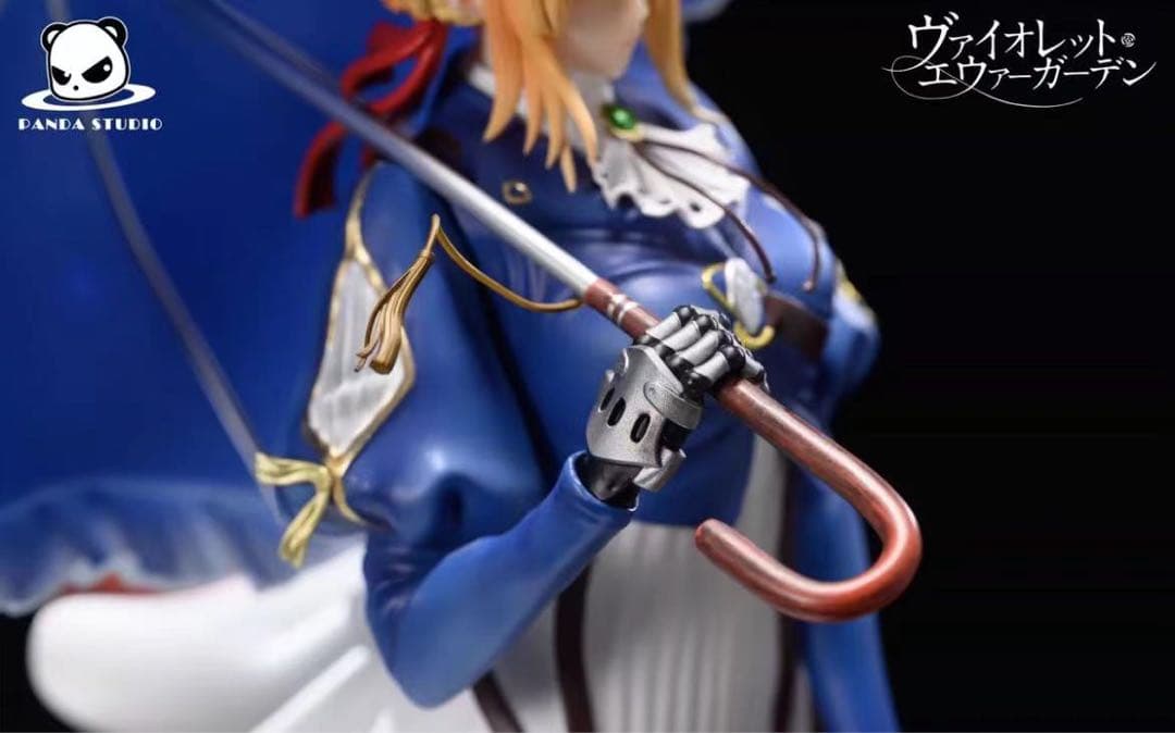 ヴァイオレット・エヴァーガーデン Panda フィギュアガレージキットスタチュー