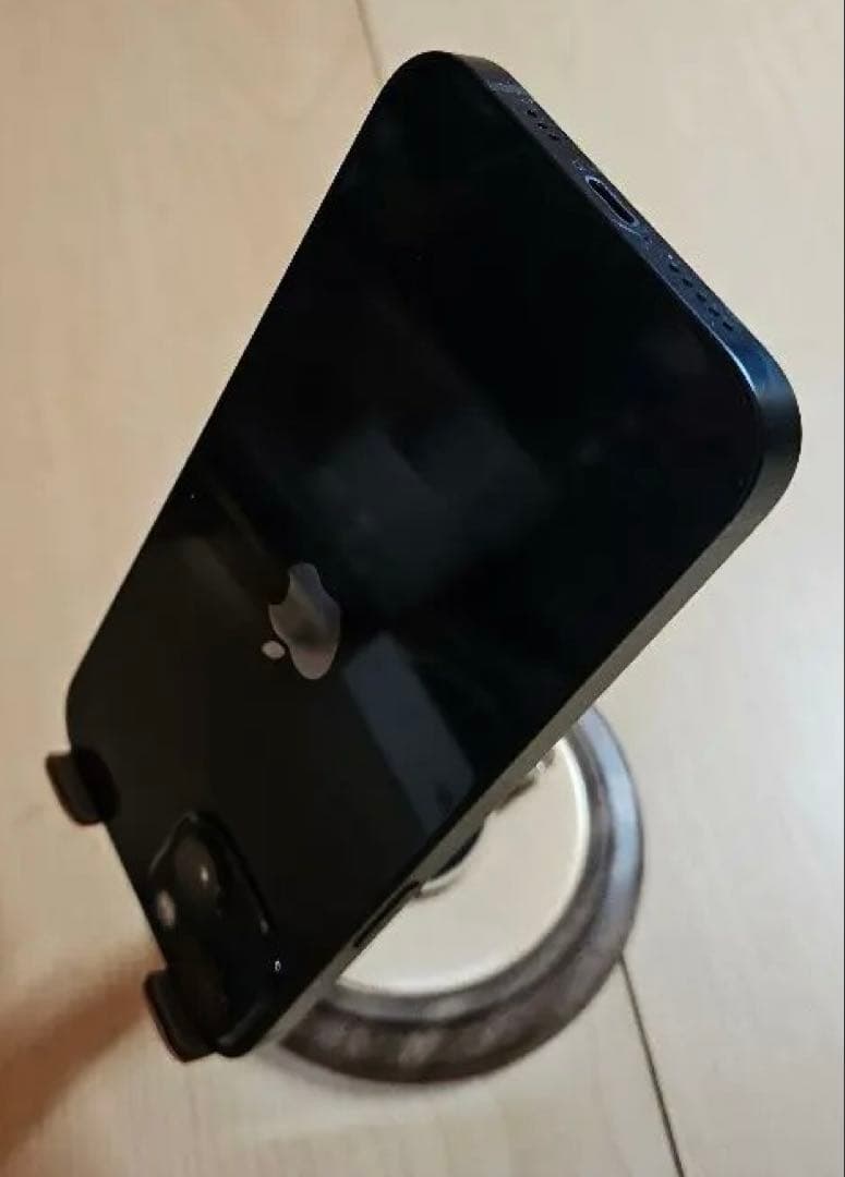 iPhone 13 256GB ② バッテリー85％