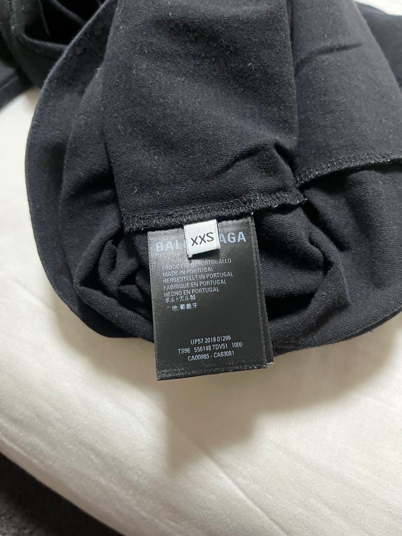 BALENCIAGA ブラック Tシャツ 半袖 ロゴ