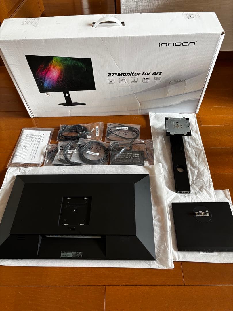 innocn27”LCD Monitor for Art 4Kモニター27c1u