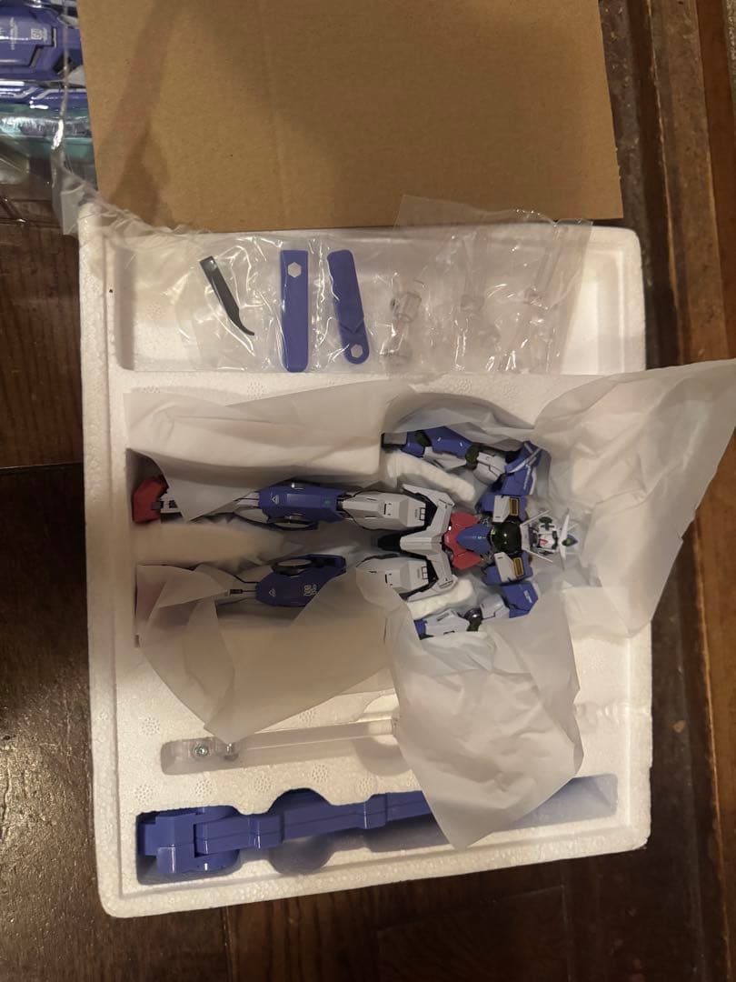 L BUILD ダブルオークアンタフルセイバー&オプションパーツセット