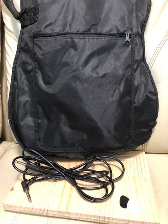 Mavis エレキギター