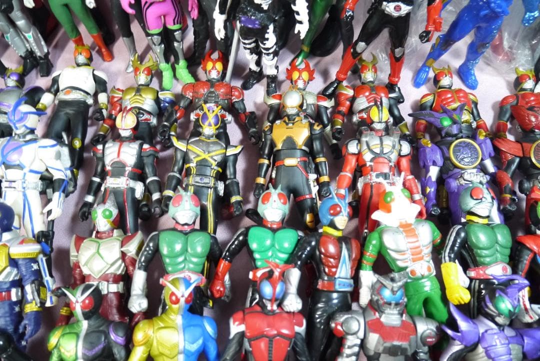 ライダーヒーローシリーズ　ビッグサイズソフビフィギュアなど　118体セット