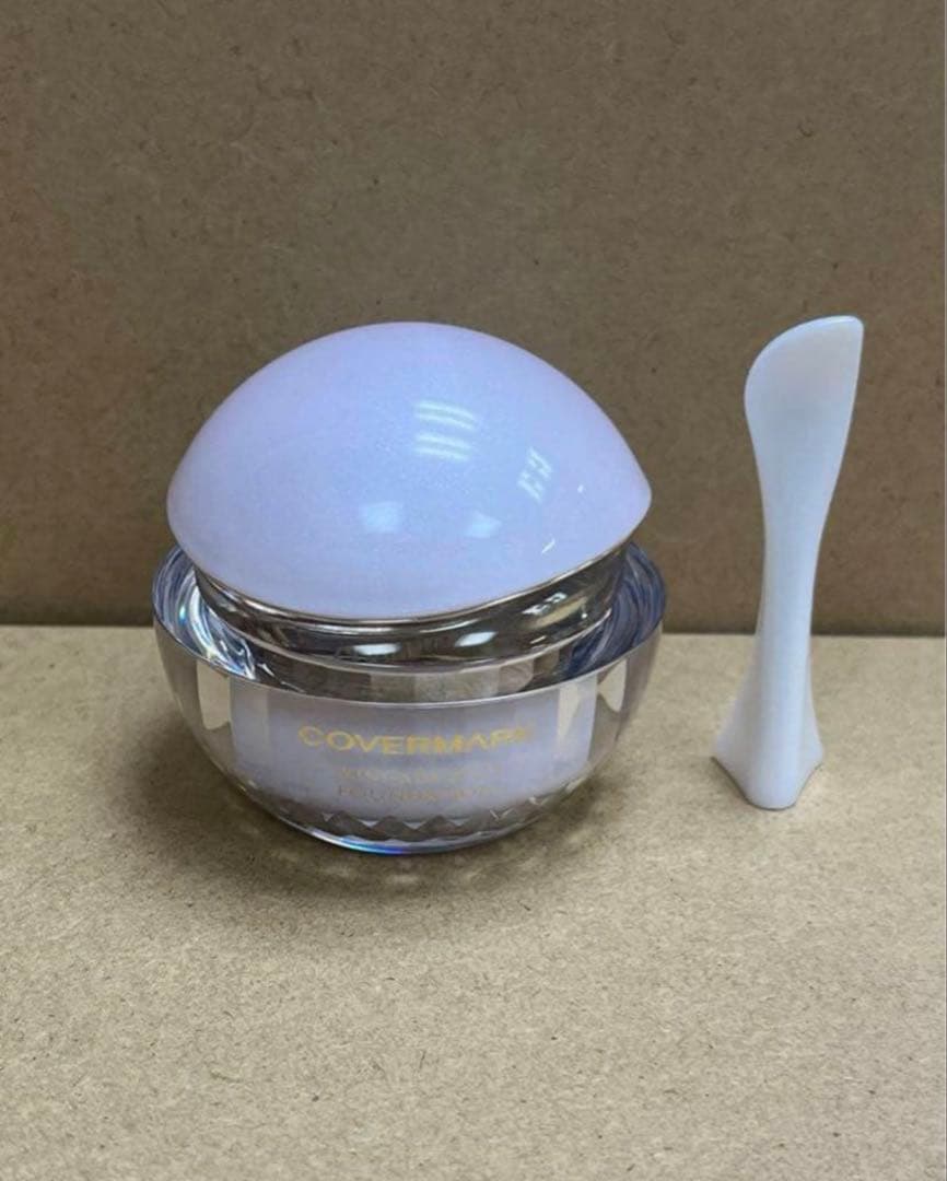 ★新品★カバーマークスキンケアジェリーファンデーション01