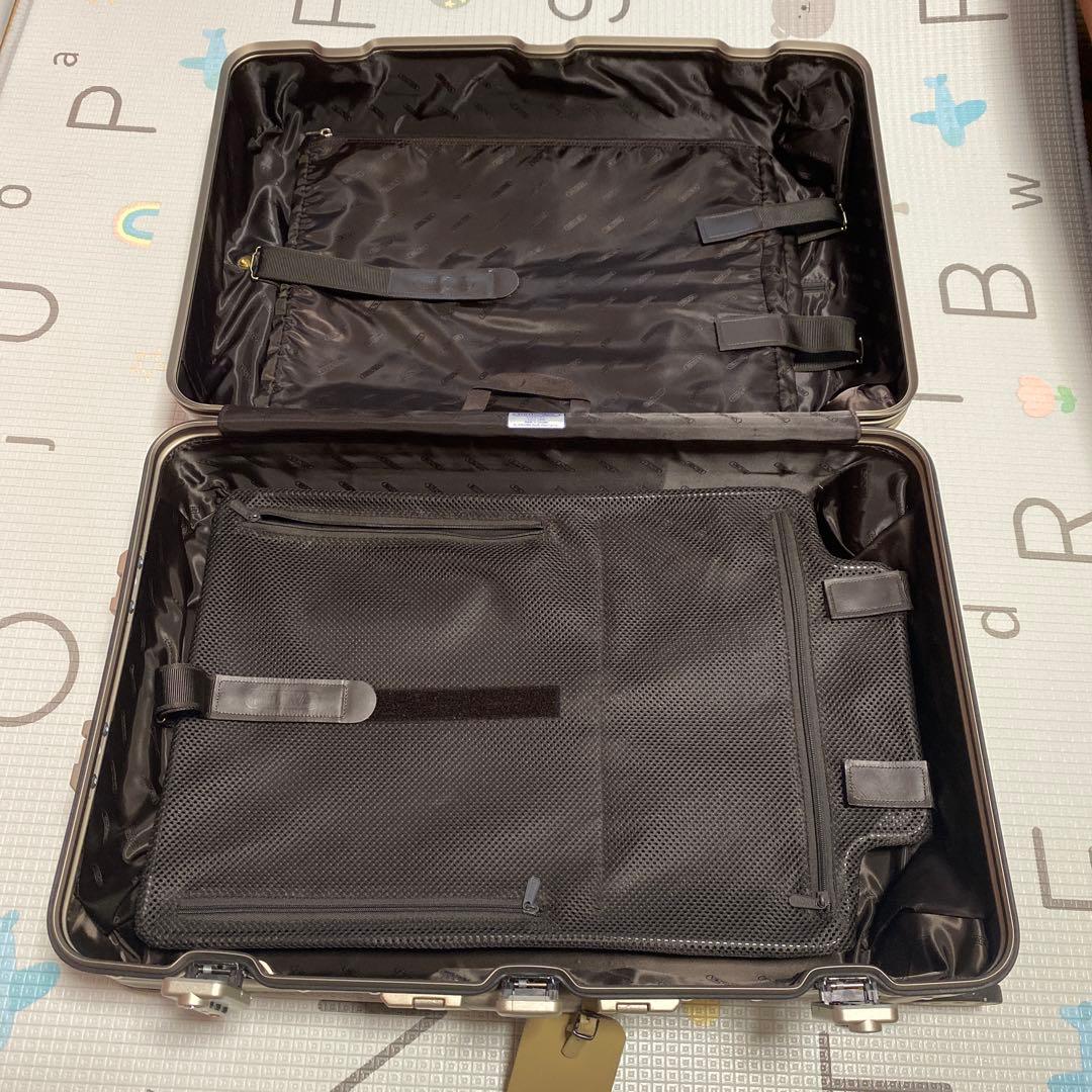 【最終値下げ】リモワ トパーズ チタニウム 64L 4輪 TSAロック チェック