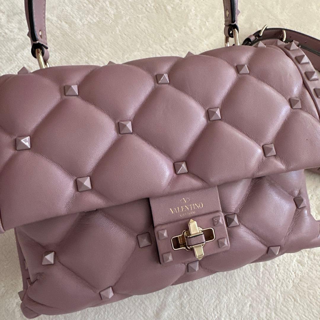 超美品 ヴァレンティノ ロックスタッズキャンディ ピンク