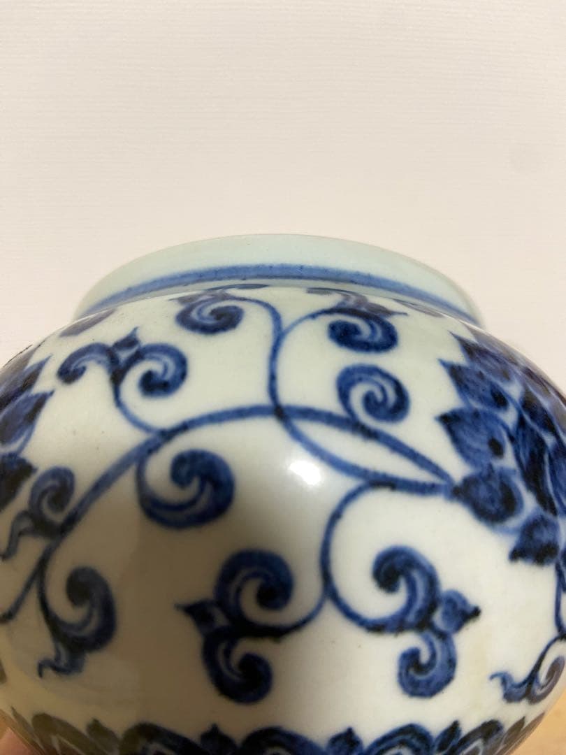 田中　明時代　染付花文壷　大明宣徳年製