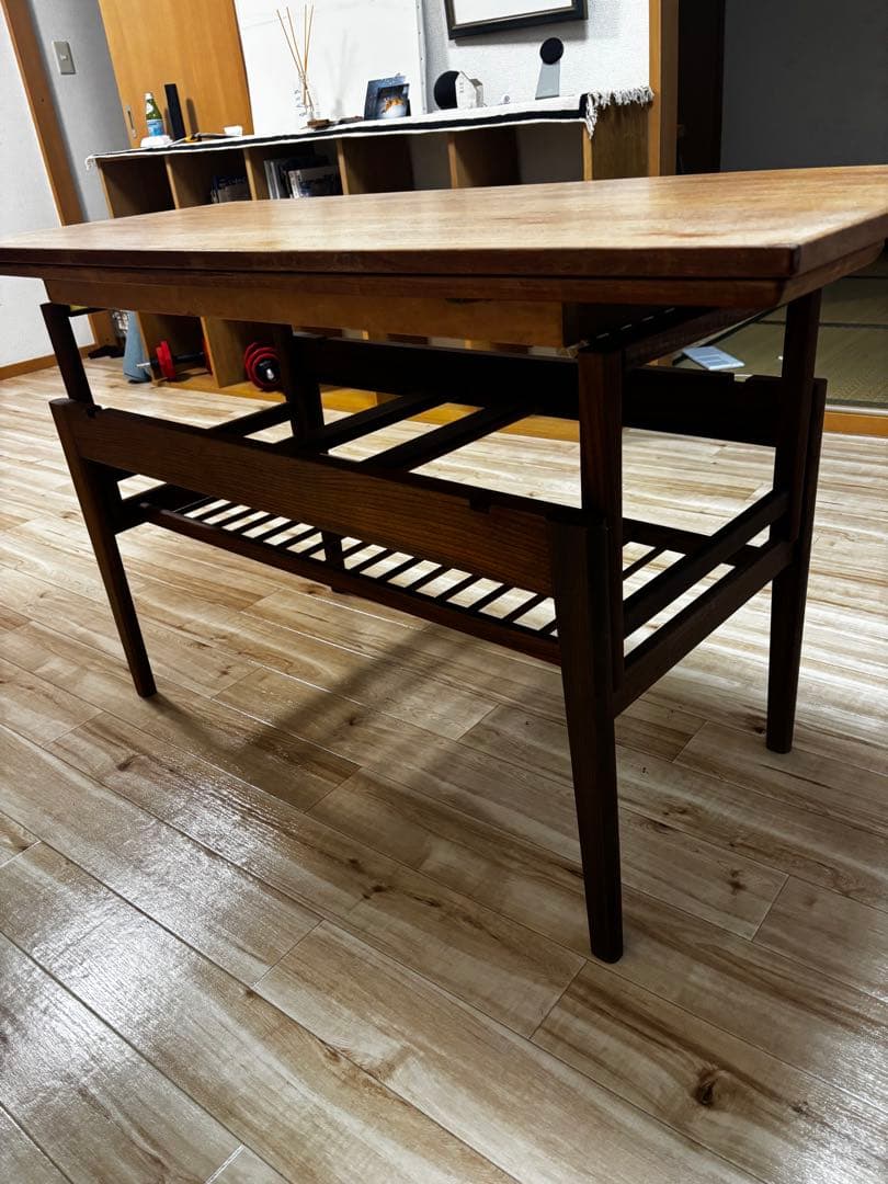 デンマーク　チーク材　エレベーターテーブル　北欧ビンテージ