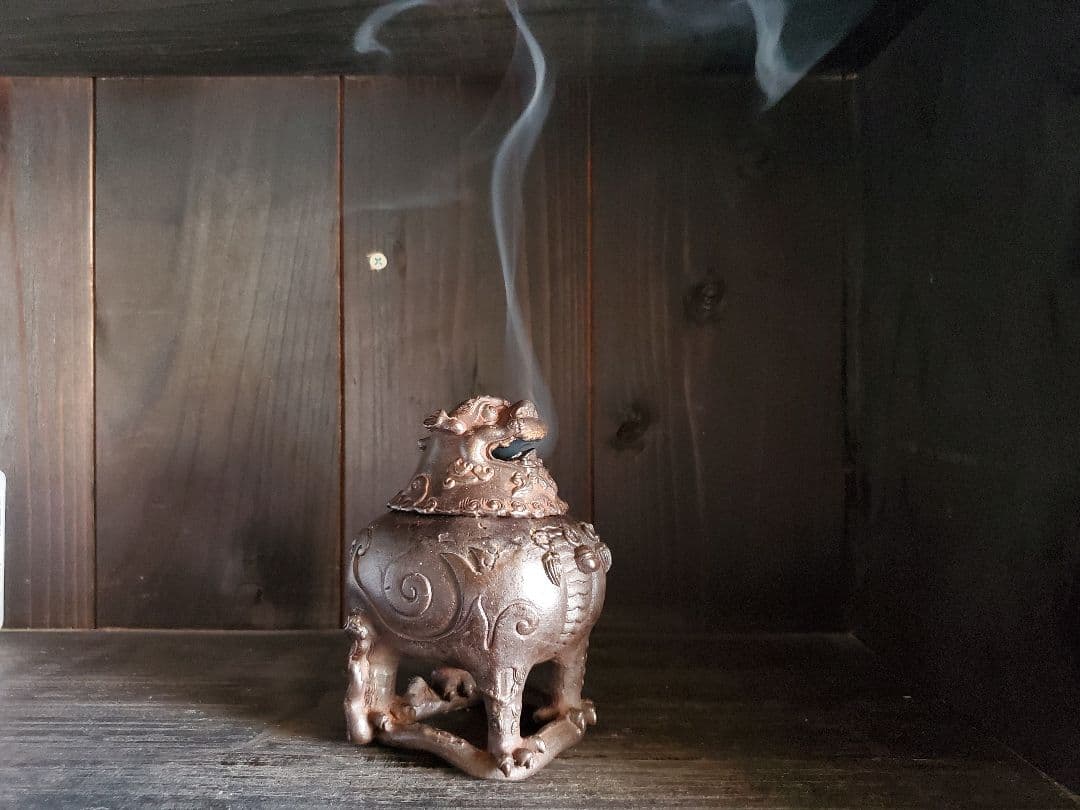 骨董　獅子香炉　金属製　乾隆年製　アンティーク