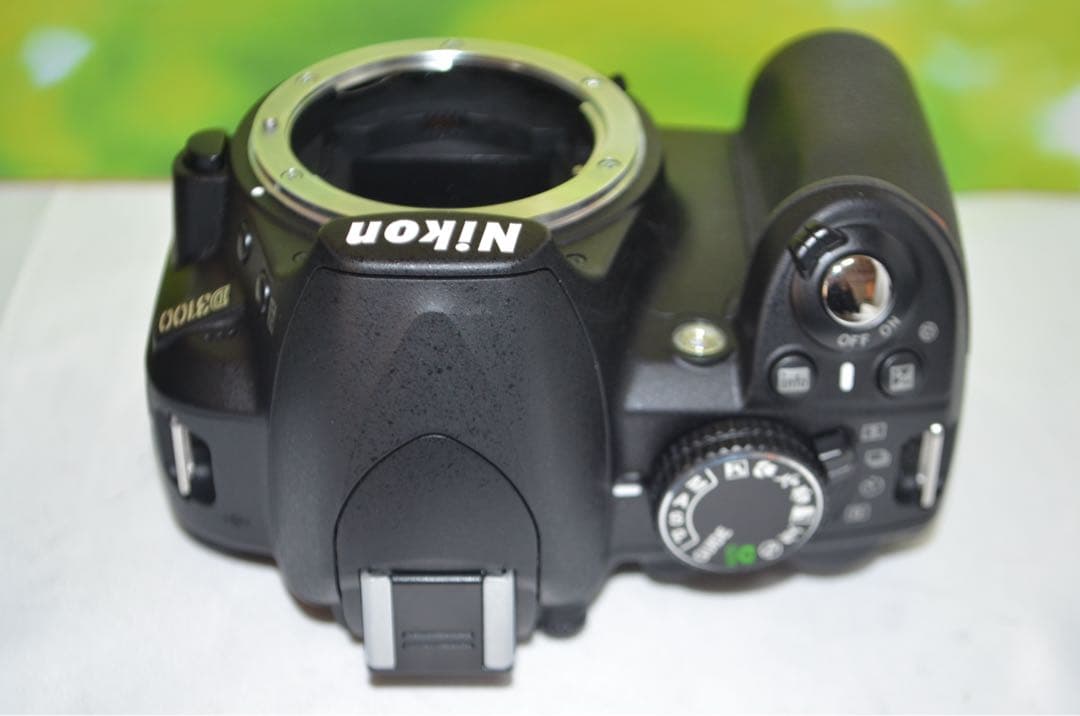 Nikon D3100 ❤️スマホ転送❤️動画撮影❤️ニコン❤️デジタル一眼レフカメラ