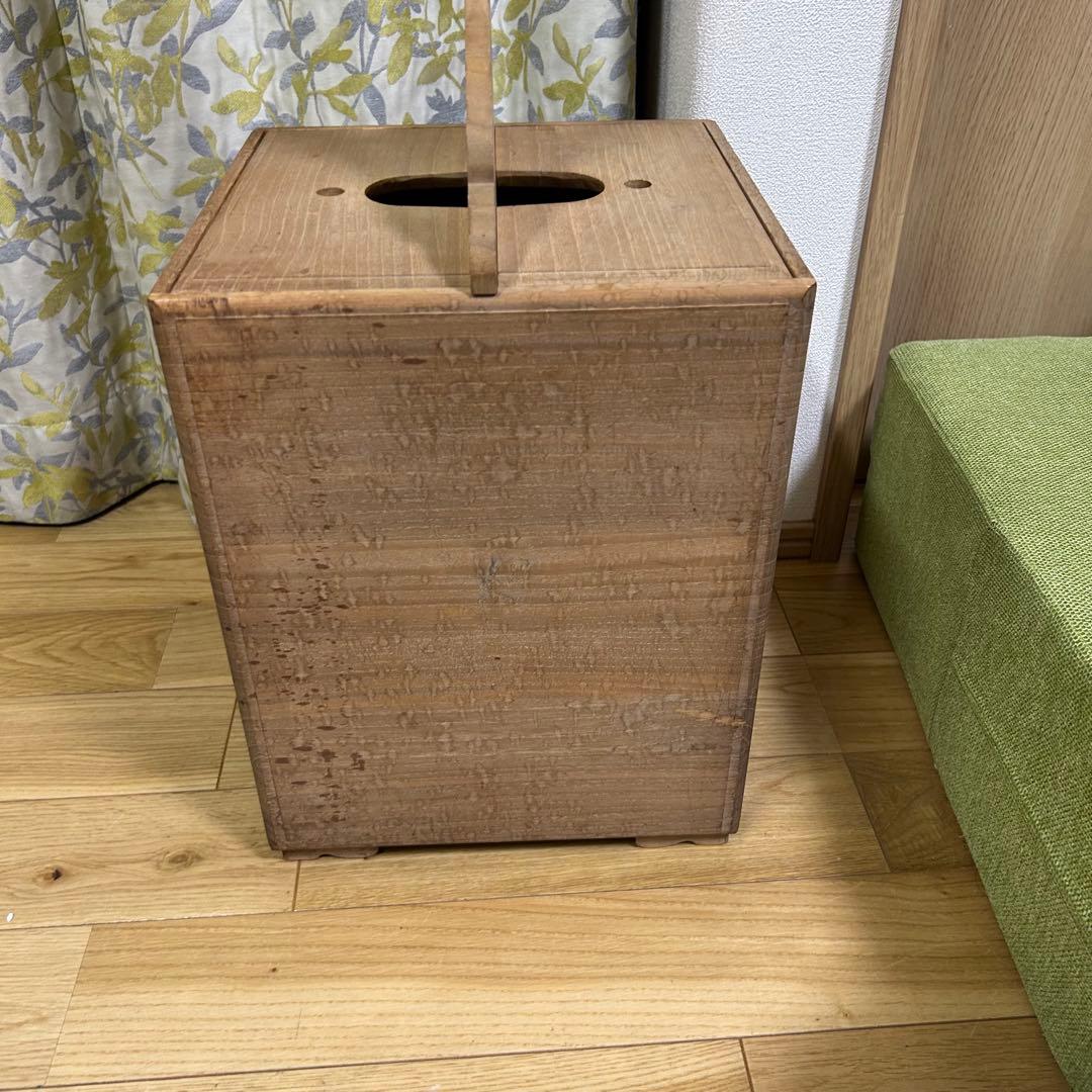 長唄三味線　細棹　本皮　皮破れなし　木製スタンド 長袋、胴袋付き