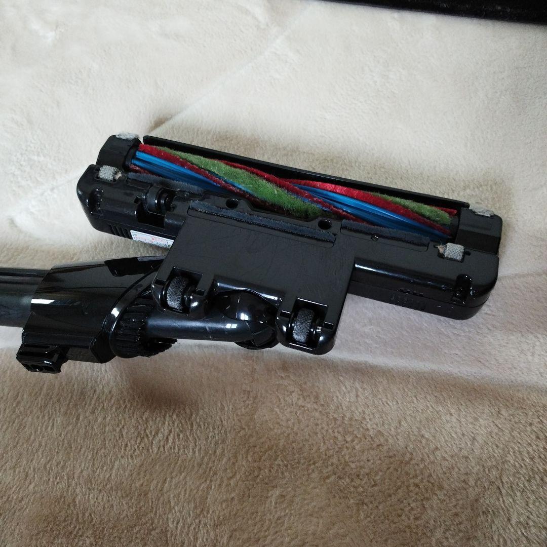 2022年製　TOSHIBAサイクロン掃除機 トルネオミニVC-C7