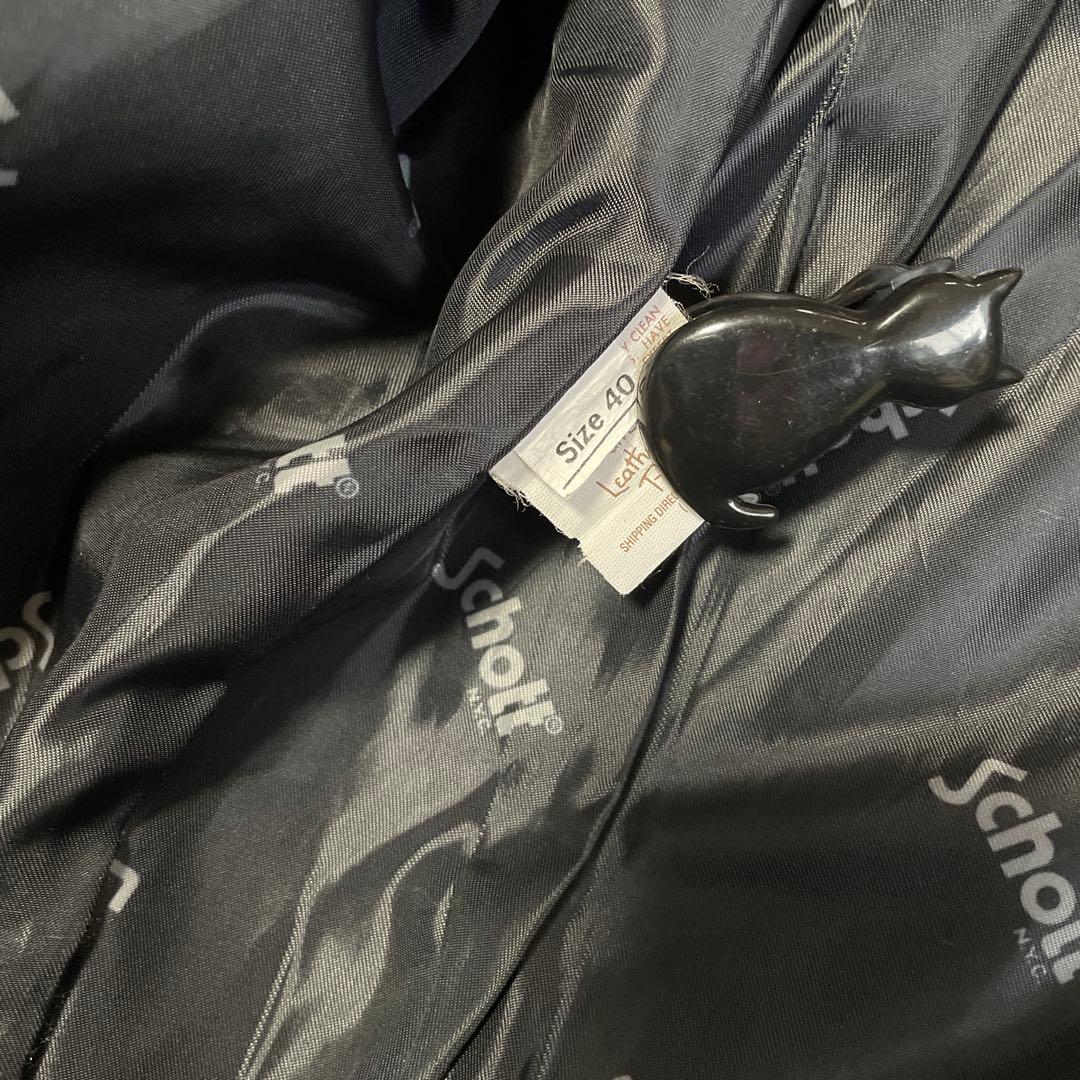 しょう　Schottシングルライダース