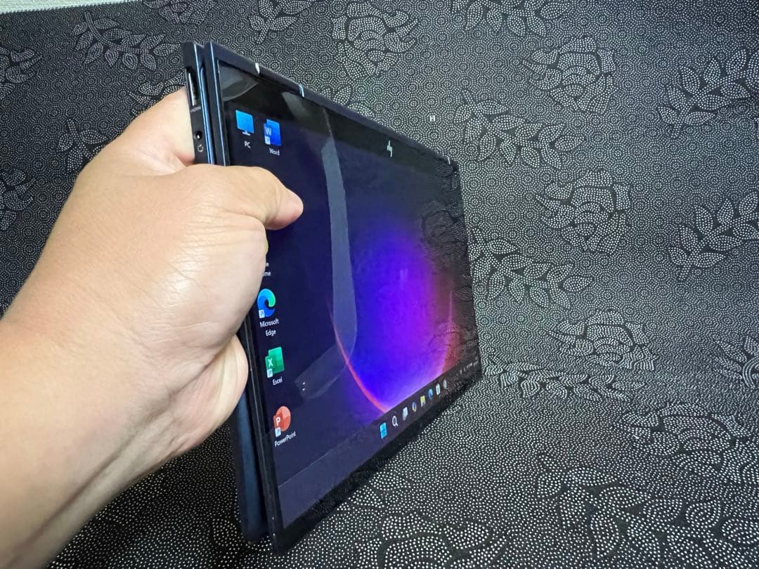 Windowsノート本体 HP Elite Dragonfly Core i7 16GB 256SSD