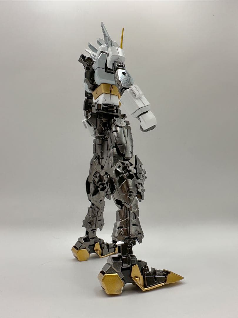 全塗装完成品+金属フレーム　MGウイングガンダムゼロEW セラフィムユニット