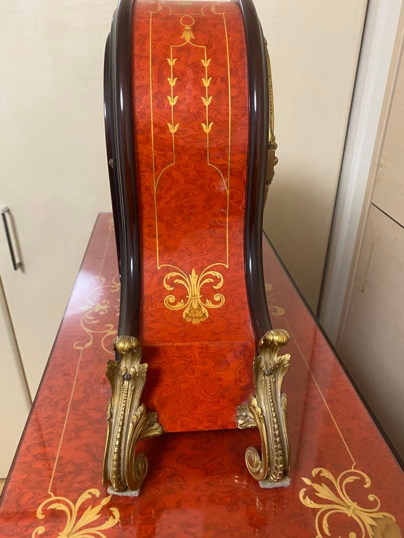 ARTEM社　クロックキャビネット