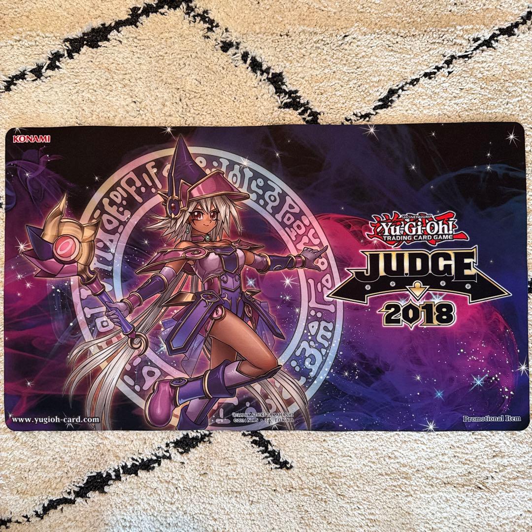 遊戯王　プレイマット　judge 2018 幻想の見習い魔導士