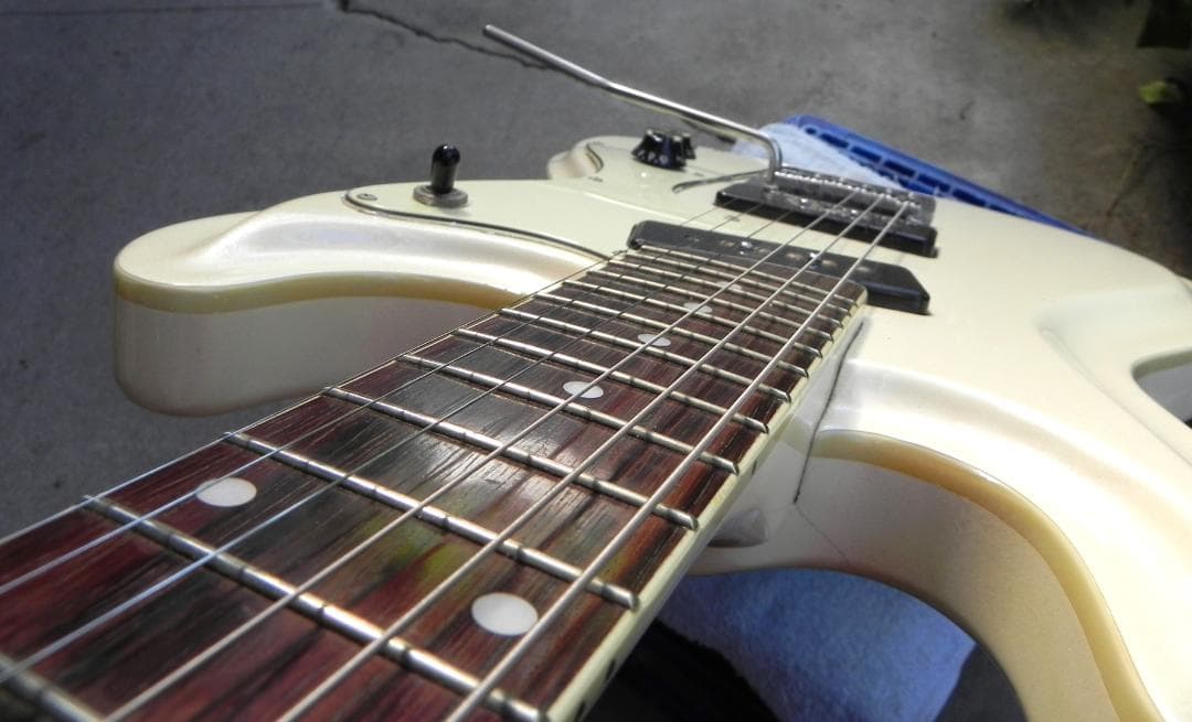 K1027 プロフ必読お願いしますARIA VM-65エレキギター