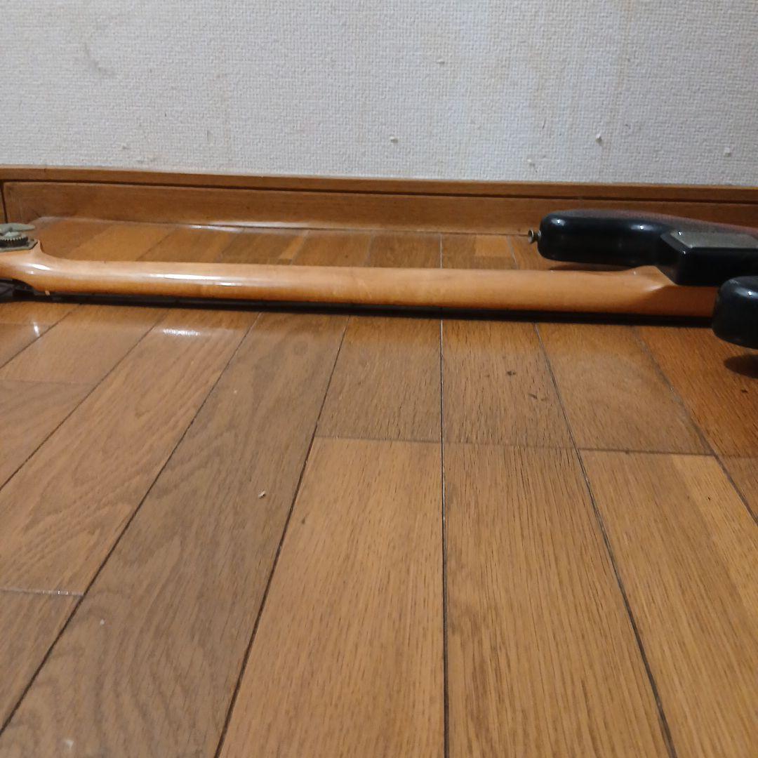 エレキギター　CAMEL　JOURNEY 　BASS